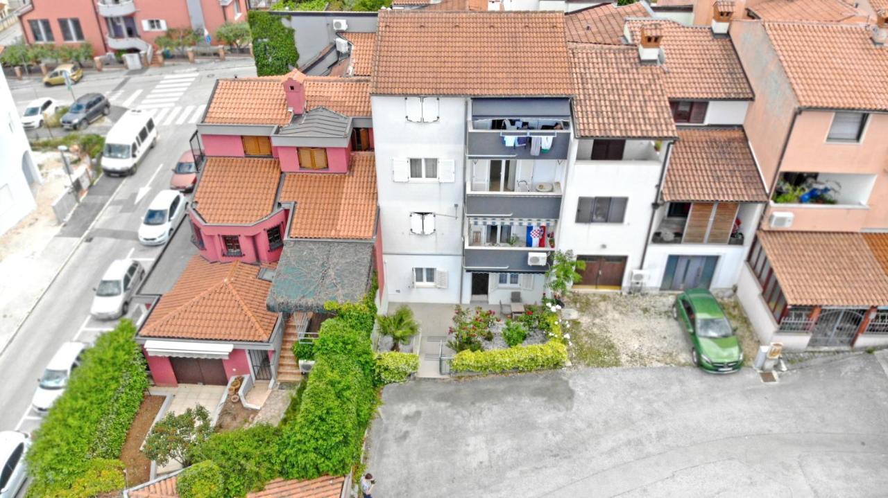 Loki'S Dream Apartment Pula Exterior photo